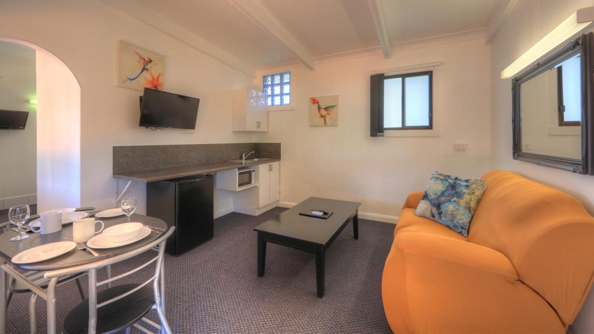 Twin Swans Motel Inverell Exterior photo